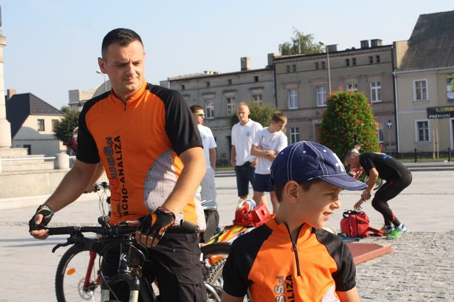 Zwyciężył mężczyzna w szpilkach - video