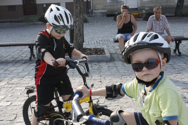 Zwyciężył mężczyzna w szpilkach - video