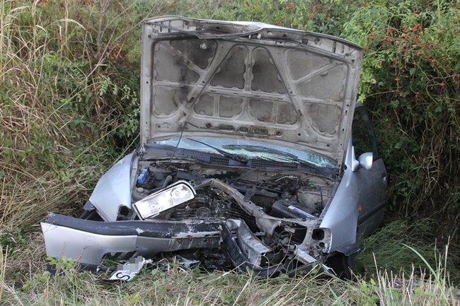 Groźny wypadek pod Pogorzelą - zdjęcia