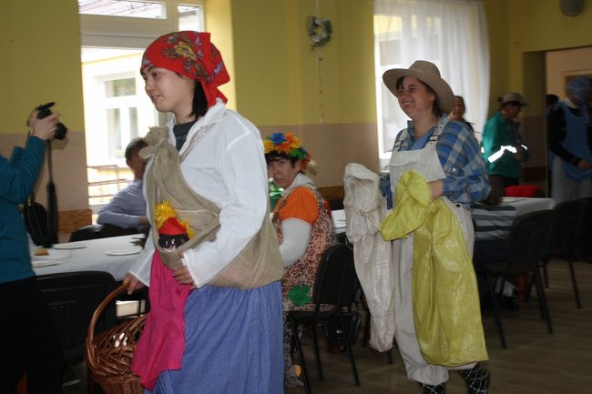 Zabawa z ziemniakami ? zdjęcia