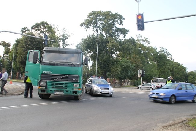 Paraliż na wylocie z miasta - zdjęcia