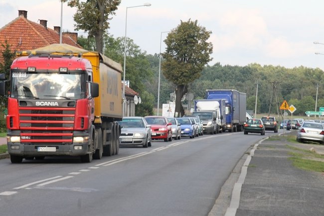 Paraliż na wylocie z miasta - zdjęcia