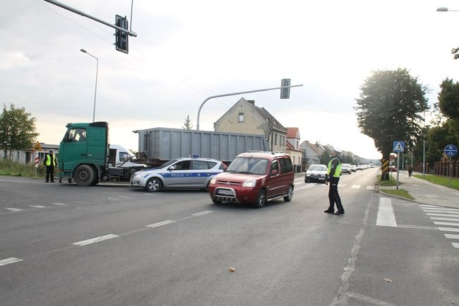 Paraliż na wylocie z miasta - zdjęcia