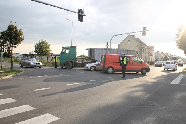 Paraliż na wylocie z miasta - zdjęcia