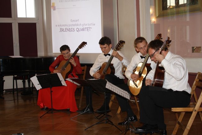 Z uśmiechem i optymizmem - zdjęcia