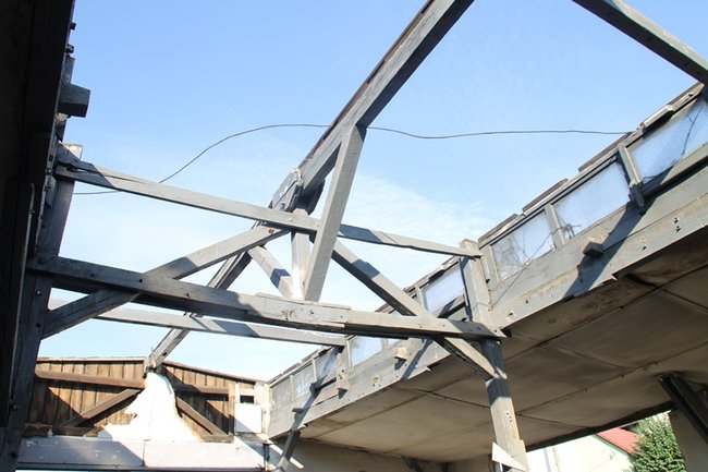 Znika z panoramy Piasków - zdjęcia