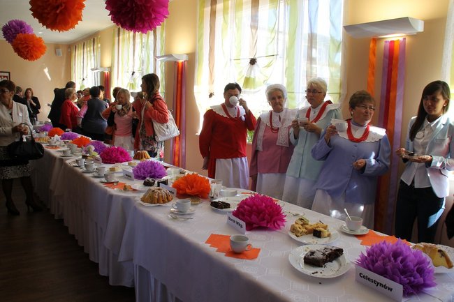 Kobiecie jest zawsze ciężej - zdjęcia