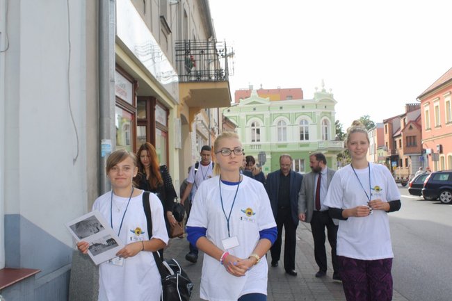 Módl się i pracuj ? zdjęcia