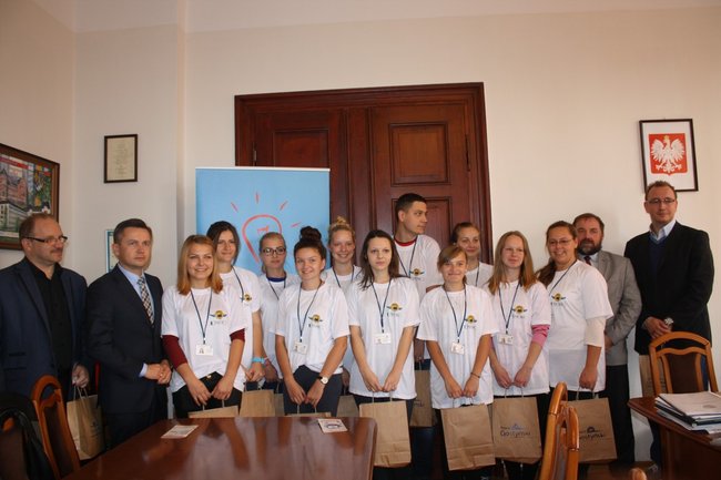 Módl się i pracuj ? zdjęcia