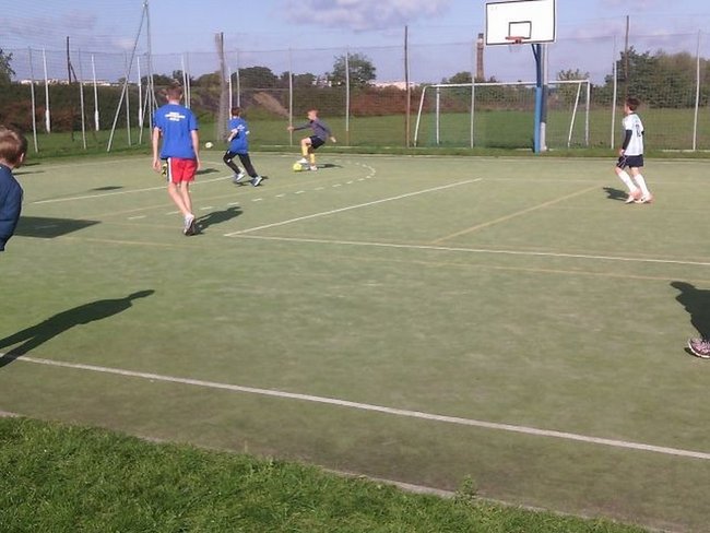 Rywalizowały osiedlowe drużyny - zdjęcia