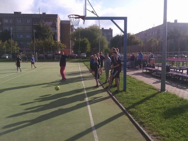 Rywalizowały osiedlowe drużyny - zdjęcia