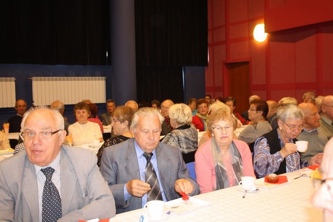 Przy wspólnym stole - zdjęcia