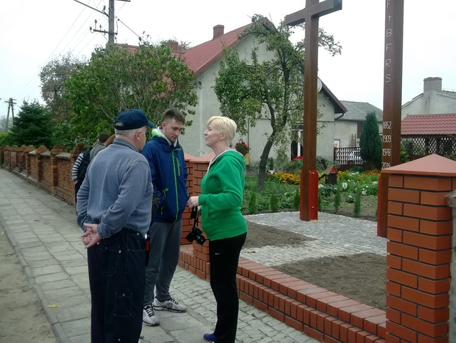 Postawili nowe krzyże - zdjęcia