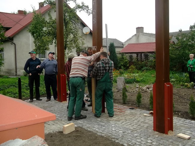 Postawili nowe krzyże - zdjęcia