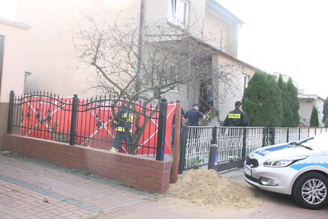 Ratownicy walczą o jego życie