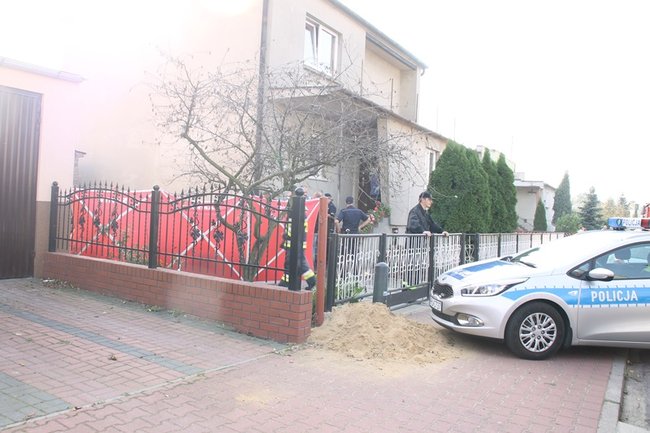 Ratownicy walczą o jego życie