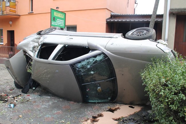 Bali się, że butla wybuchnie - zdjęcia