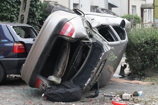 Bali się, że butla wybuchnie - zdjęcia