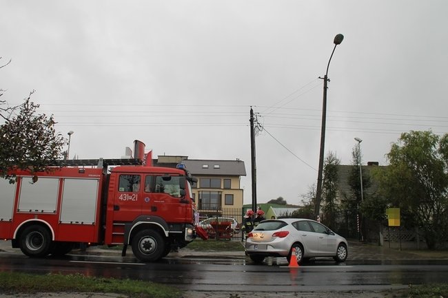  Nie zauważył słupa - zdjęcia