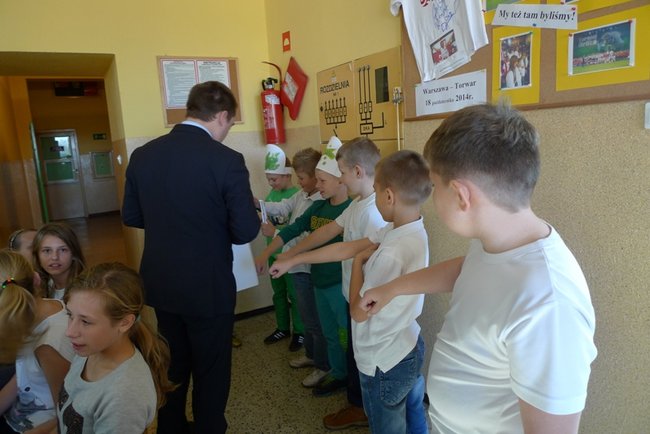 Dzieci czytały z burmistrzem