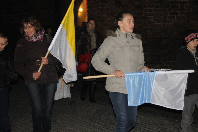 Święci zamiast wampirów - zdjęcia