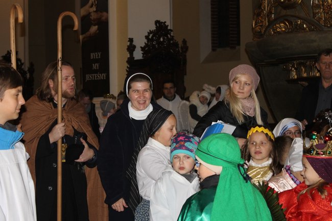 Święci zamiast wampirów - zdjęcia