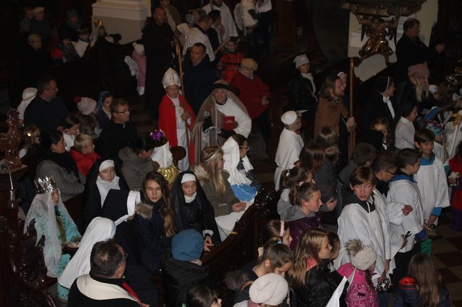 Święci zamiast wampirów - zdjęcia