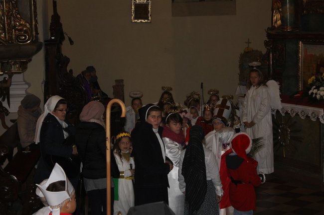 Święci zamiast wampirów - zdjęcia