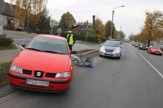 Wprost pod koła seata - zdjęcia