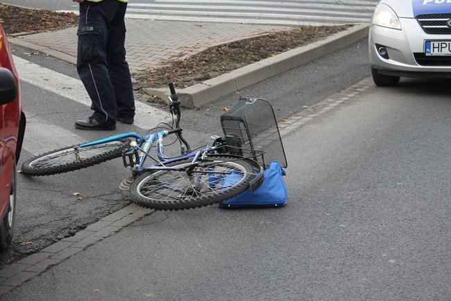 Wprost pod koła seata - zdjęcia