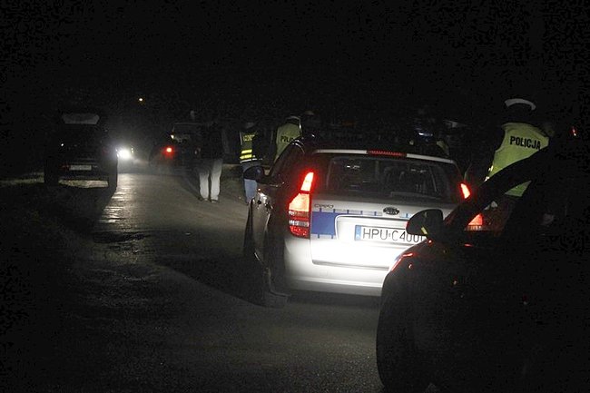 Mężczyzna został ciężko ranny - zdjęcia