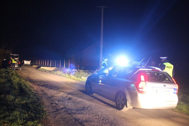 Mężczyzna został ciężko ranny - zdjęcia