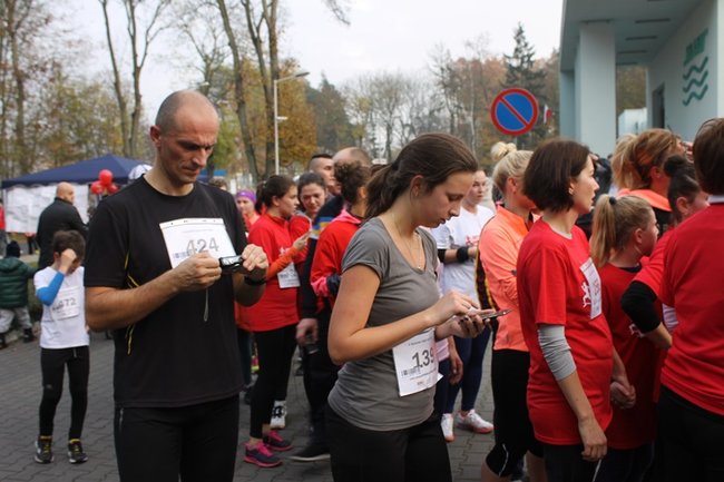Sportowo-patriotyczna impreza - zdjęcia