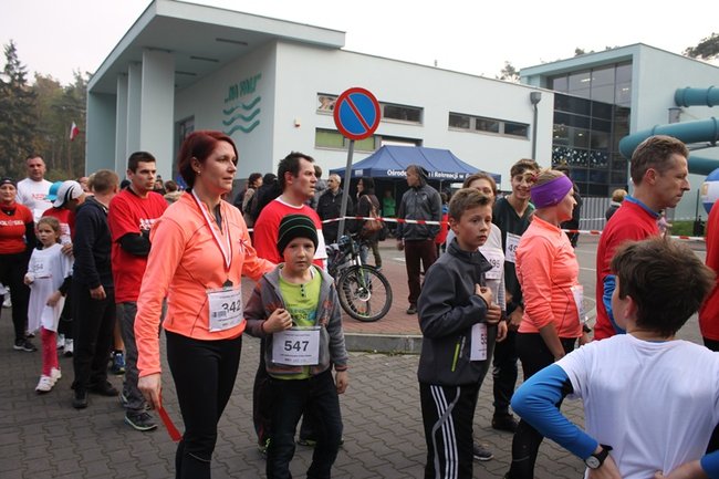 Sportowo-patriotyczna impreza - zdjęcia