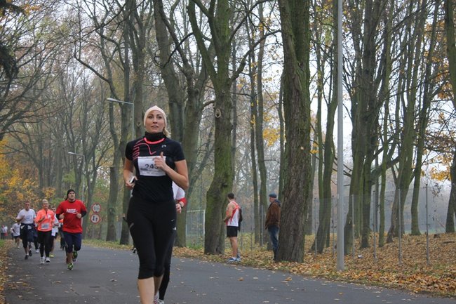 Sportowo-patriotyczna impreza - zdjęcia