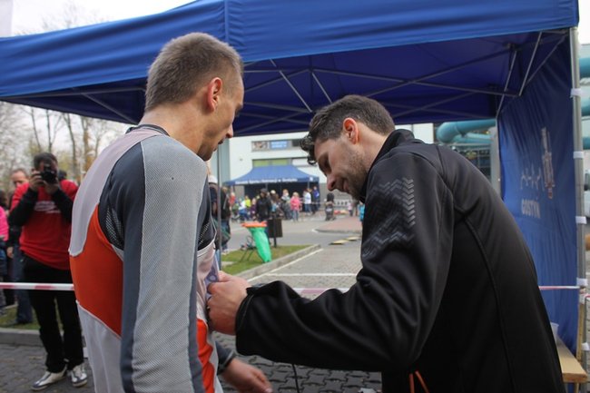 Sportowo-patriotyczna impreza - zdjęcia