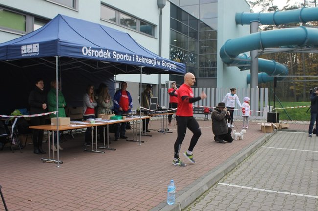 Sportowo-patriotyczna impreza - zdjęcia