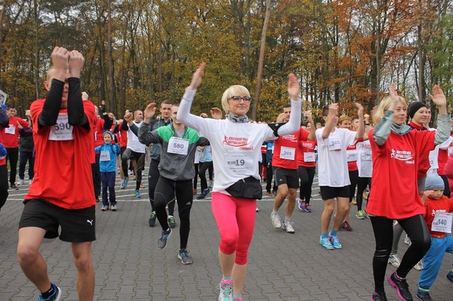 Sportowo-patriotyczna impreza - zdjęcia