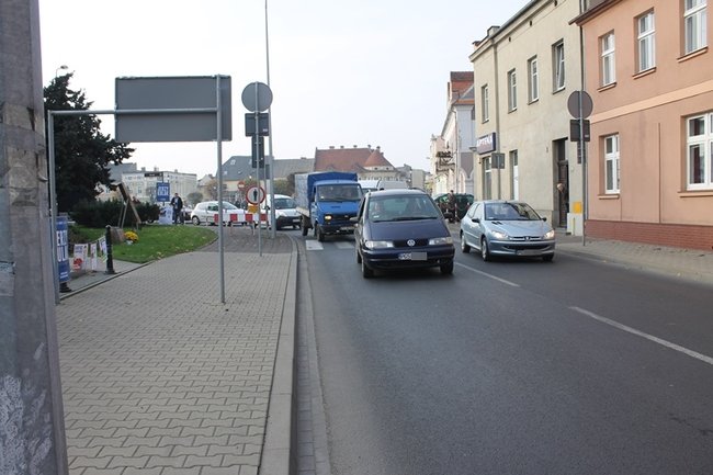 Dachówki sparaliżowały miasto - zdjęcia