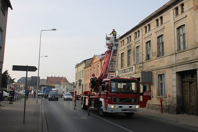 Dachówki sparaliżowały miasto - zdjęcia