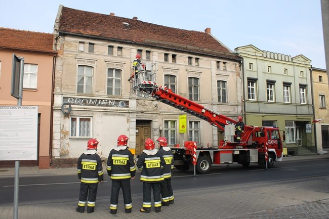 Dachówki sparaliżowały miasto - zdjęcia