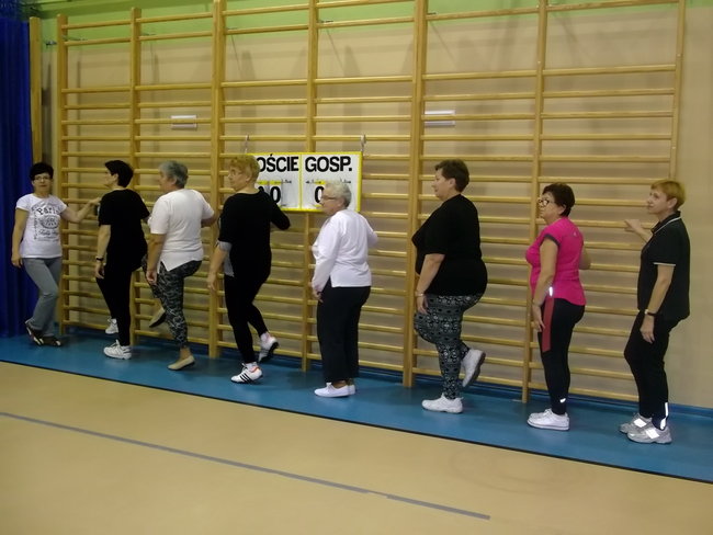 Ćwiczyli z Kozakiewiczem - zdjęcia