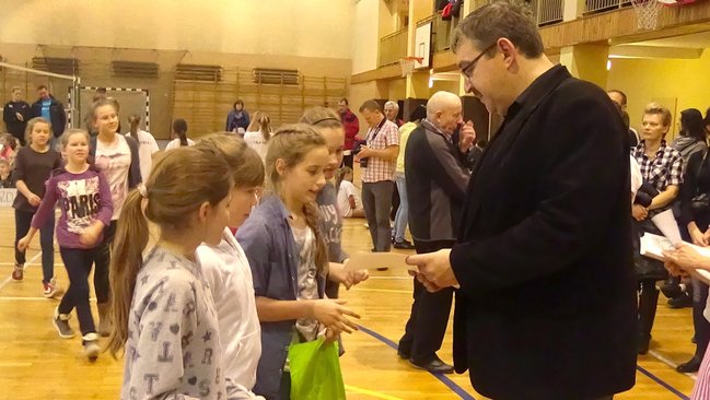 Słowa uznania dla młodych siatkarek