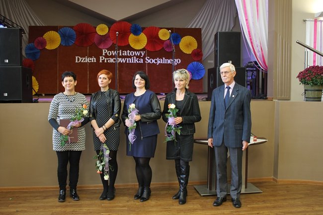 Niosą ze sobą nadzieję - zdjęcia