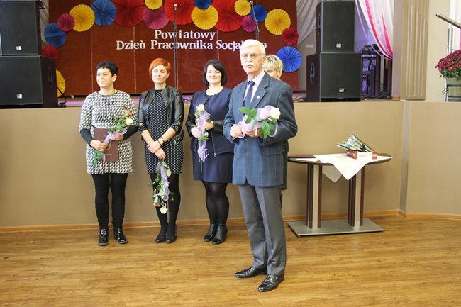 Niosą ze sobą nadzieję - zdjęcia