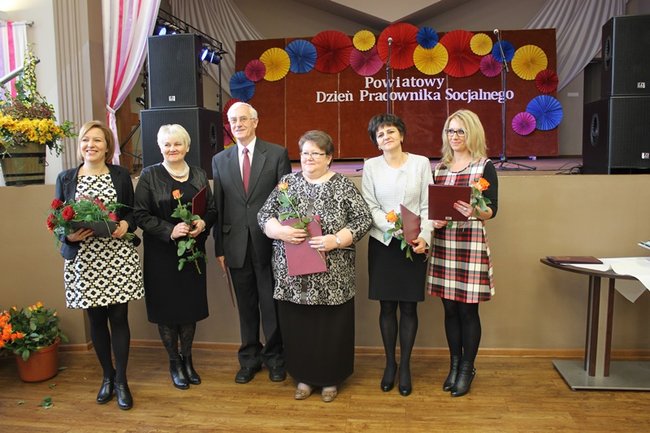 Niosą ze sobą nadzieję - zdjęcia