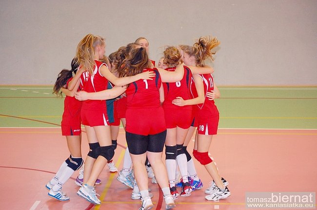 Młodziczki Kaniasiatki w półfinałach - zdjęcia