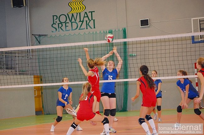 Młodziczki Kaniasiatki w półfinałach - zdjęcia