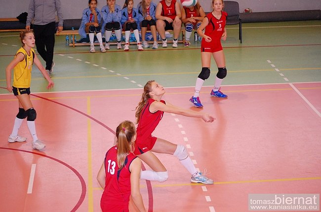 Młodziczki Kaniasiatki w półfinałach - zdjęcia