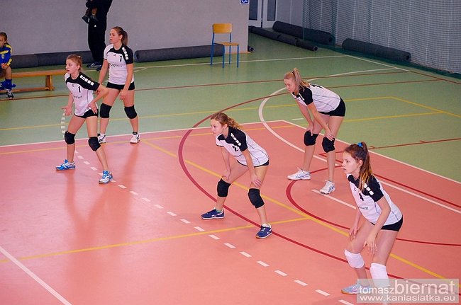 Młodziczki Kaniasiatki w półfinałach - zdjęcia